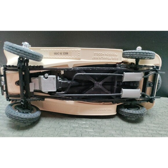 Franklin Mint Diecast 1:24 Scale 1938 Jaguar SS-100 With Case 1986 - Picture 8 of 8